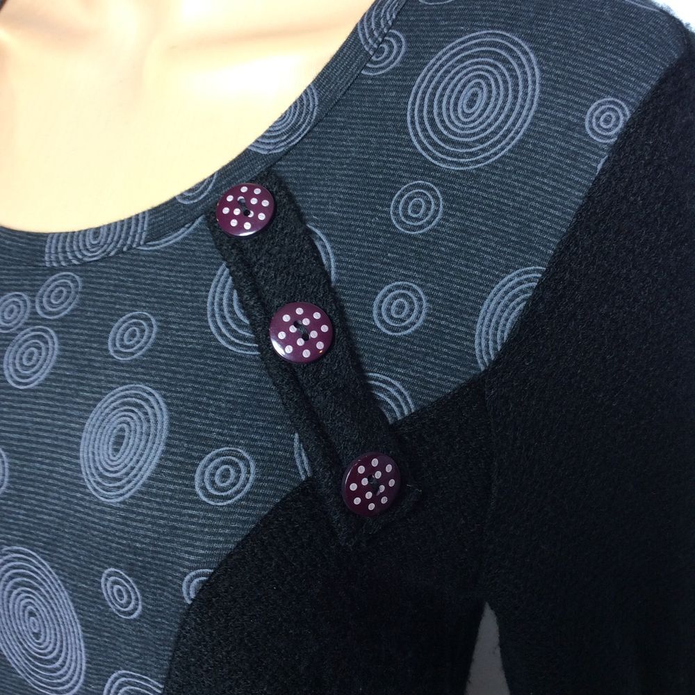 Artistic Black Knit Dress Size M Embroidery Buttons Beads Long Sleeve Whimsigoth - Picture 3 of 6